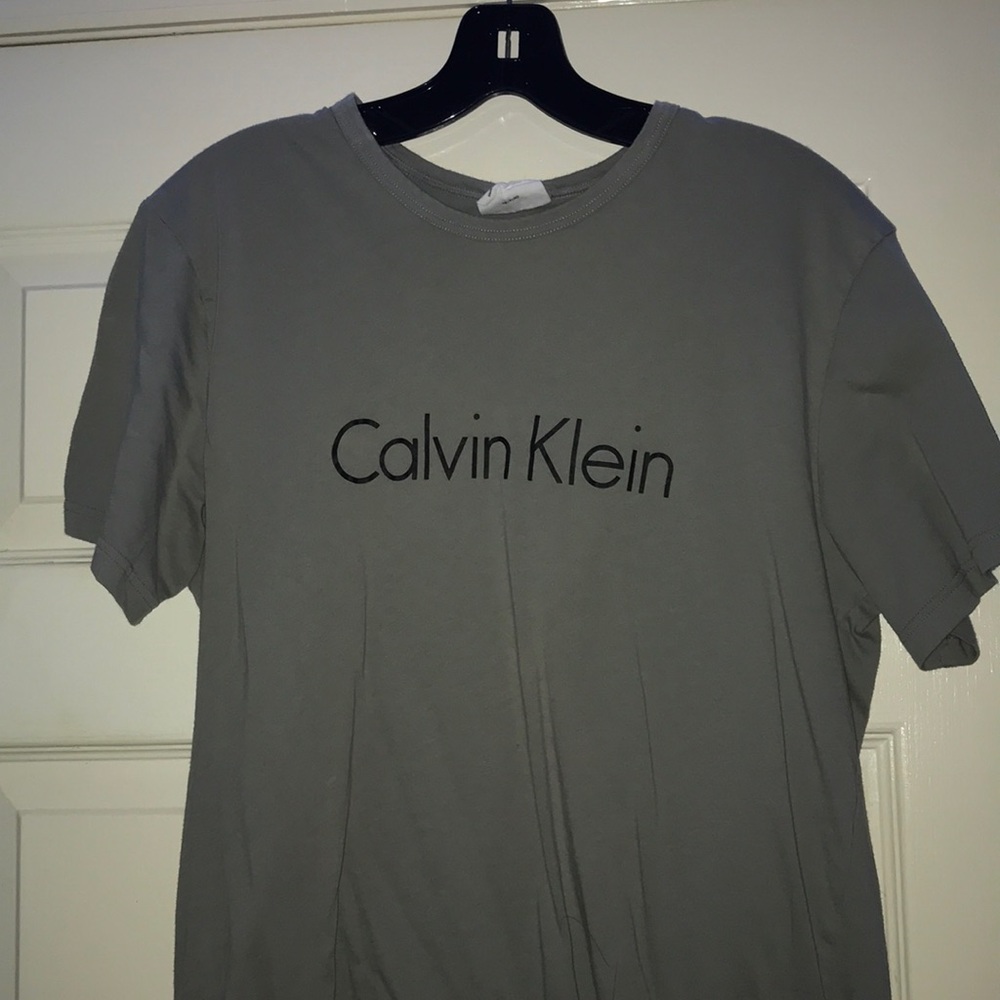 Grey Calvin Klein Tee Shirt